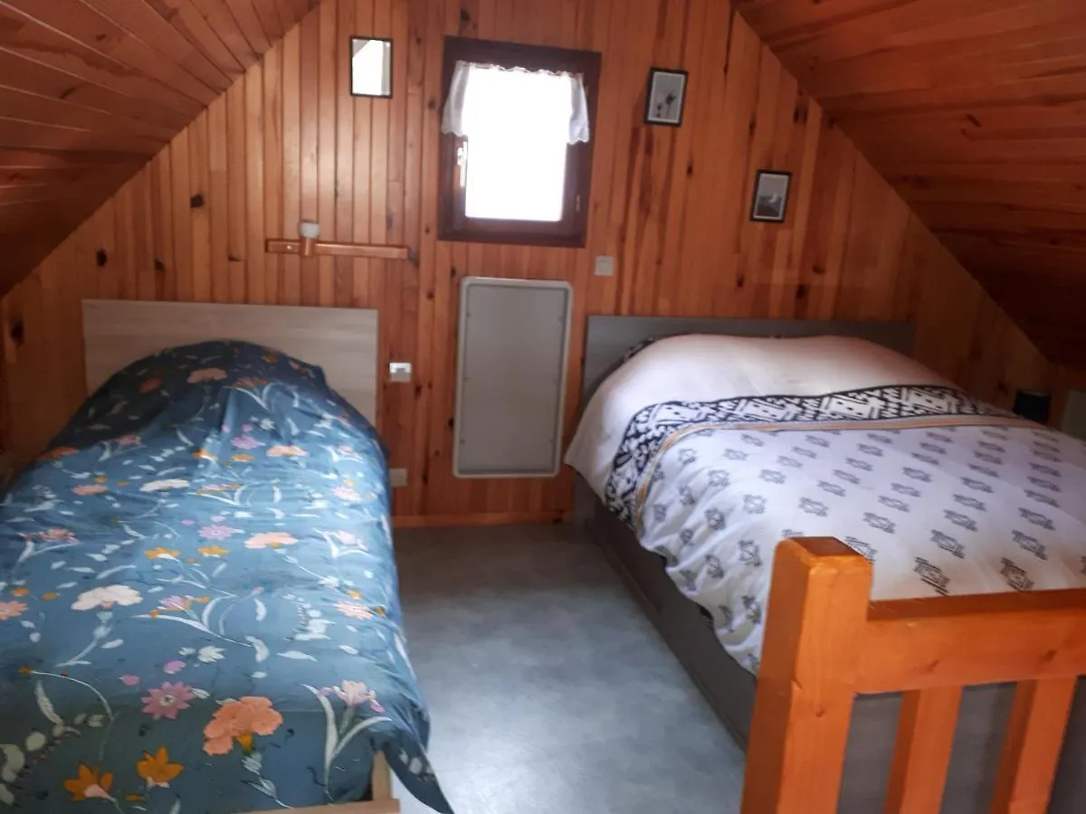 Chalet Sous Les Pins Erquy France